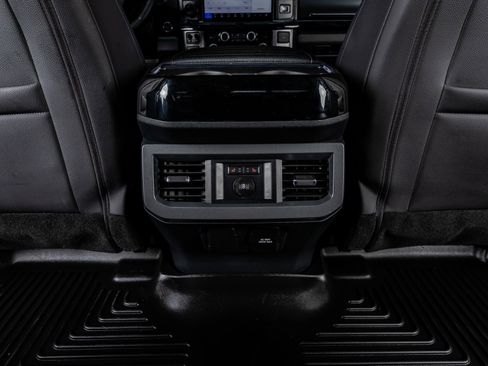 Used 2024 Ford F250 Lariat w/ Lariat Ultimate Package image 32