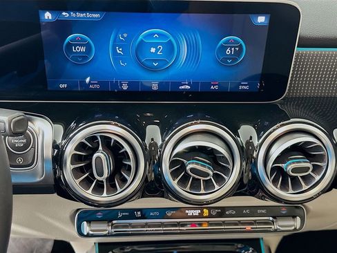 Used 2021 Mercedes-Benz GLB 250 image 15