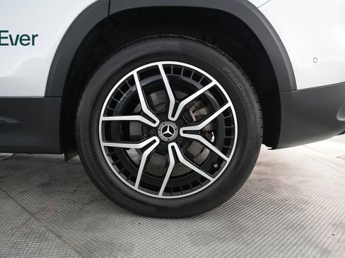 Used 2023 Mercedes-Benz EQB 350 4MATIC SUV image 9