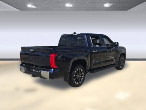Used 2025 Toyota Tundra Limited w/ Power Package AWD/4WD image 9