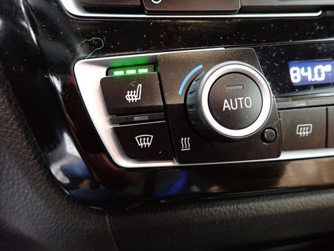 Used 2018 BMW 430i xDrive Convertible AWD/4WD image 3