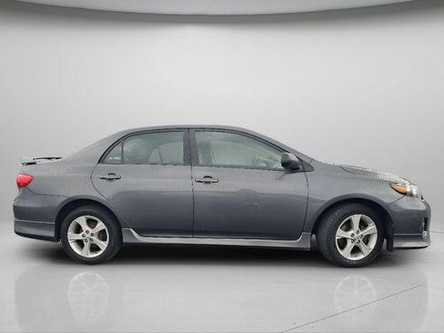 Used 2011 Toyota Corolla S FWD image 23