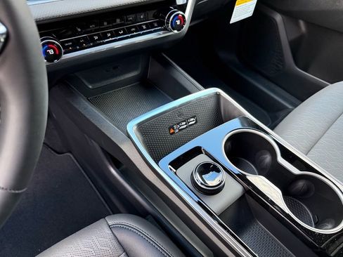 New 2026 Chevrolet Equinox LT image 15