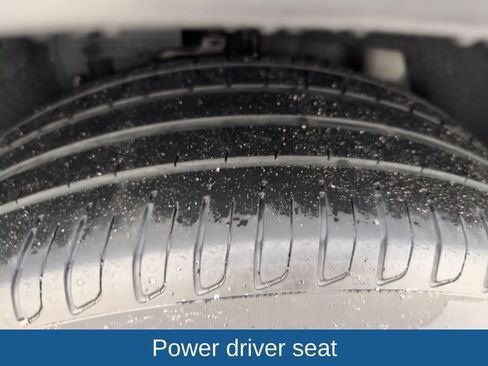 Used 2022 Mitsubishi Outlander SE image 22