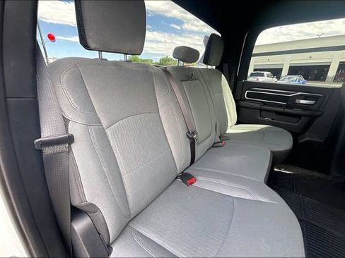 Used 2024 RAM 2500 Big Horn AWD/4WD image 29