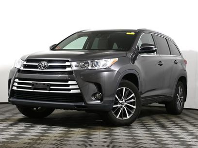 Used 2017 Toyota Highlander XLE