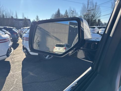 Used 2019 GMC Yukon XL Denali w/ Denali Ultimate Package image 40