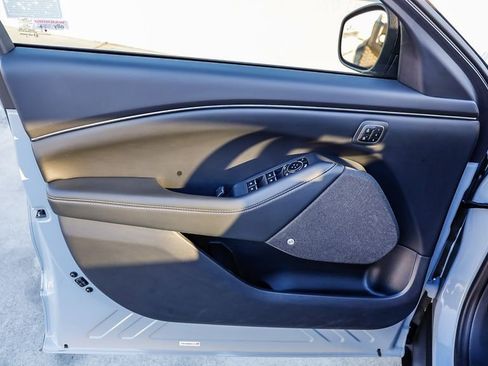 Used 2024 Ford Mustang Mach-E Premium image 25