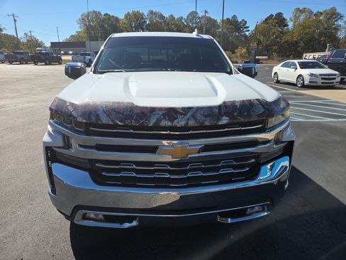 Used 2020 Chevrolet Silverado 1500 LTZ w/ LTZ Convenience Package image 2