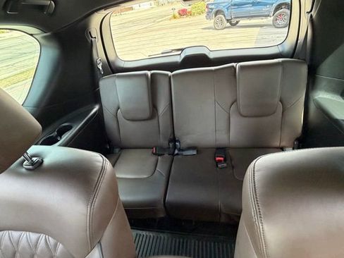 Used 2023 Nissan Armada Platinum w/ Captain's Chairs Package AWD/4WD image 27