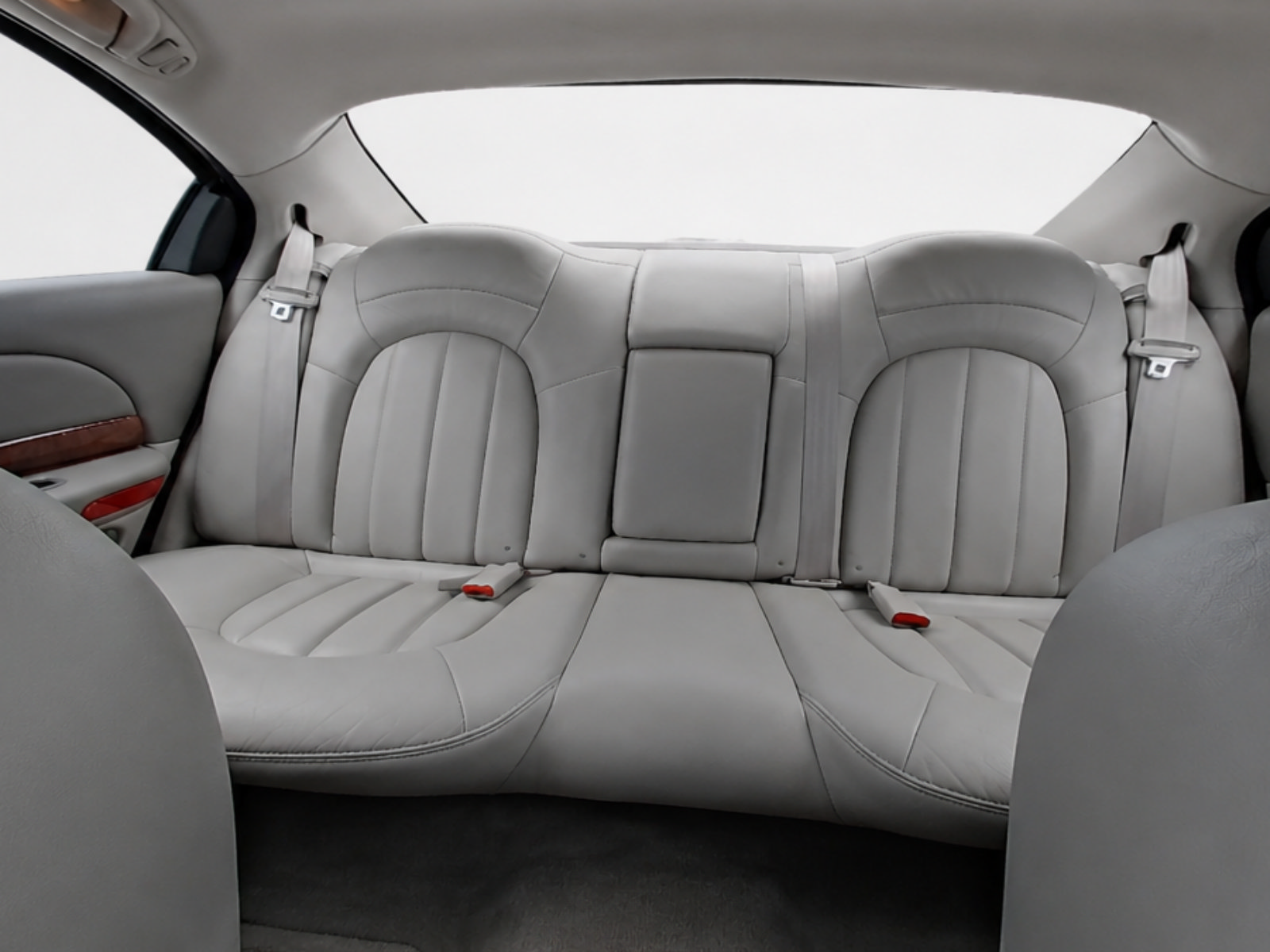 Used 2004 Chrysler 300M FWD image 15