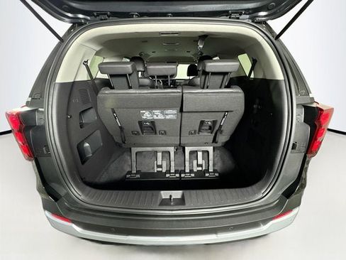 New 2026 Kia Carnival LXS FWD image 37