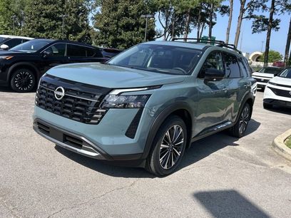 New 2026 Nissan Pathfinder Platinum