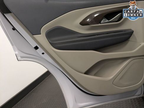 Used 2023 GMC Terrain Denali w/ Denali Premium Package image 23