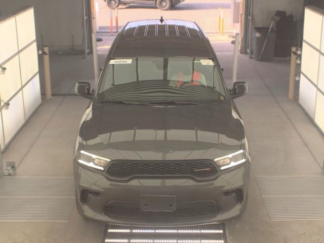 Used 2025 Dodge Durango GT RWD image 4