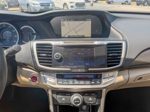 Used 2015 Honda Accord EX-L image 9