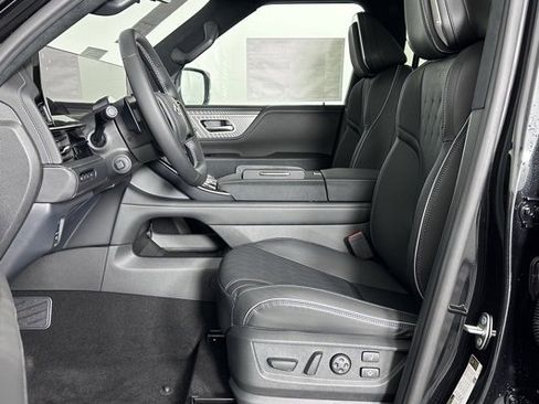 New 2026 INFINITI QX80 Autograph w/ Premium Cargo Package image 15