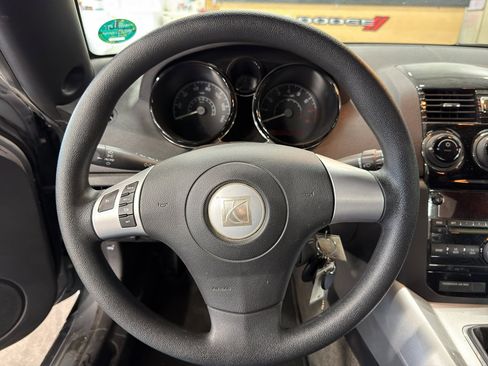 Used 2007 Saturn Sky RWD image 6