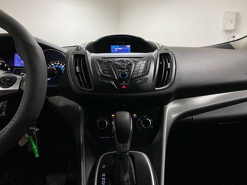 Used 2013 Ford Escape SE image 19