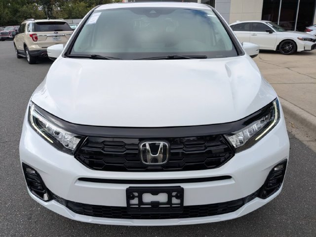 New 2027 Honda Odyssey Elite image 4
