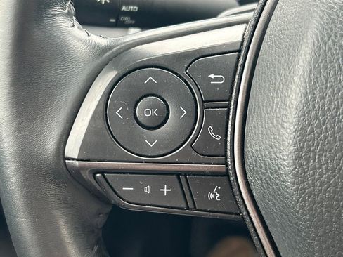 Used 2021 Toyota Camry XSE image 35