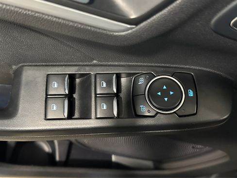 Used 2024 Ford Escape Platinum AWD/4WD image 18