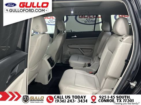 Used 2021 Volkswagen Atlas SE w/ Panoramic Sunroof Package AWD/4WD image 14