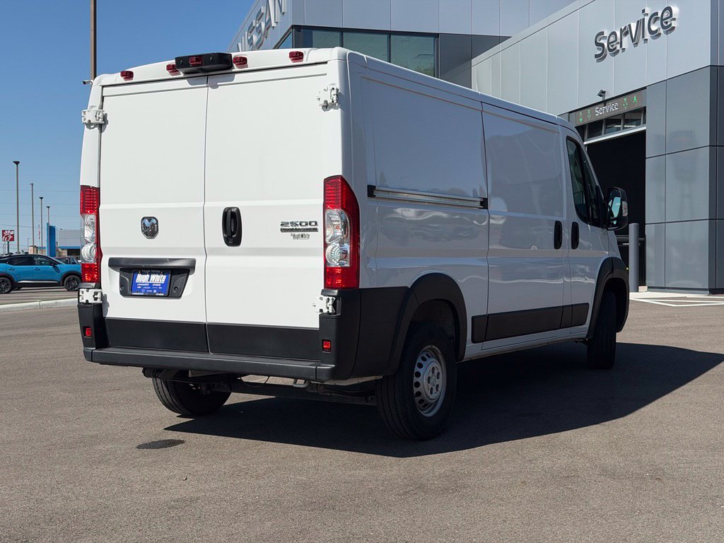 Used 2025 RAM ProMaster 2500 w/ Convenience Group FWD image 5