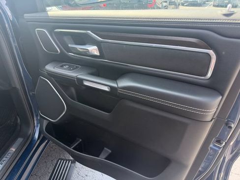 Used 2022 RAM 1500 Laramie AWD/4WD image 16