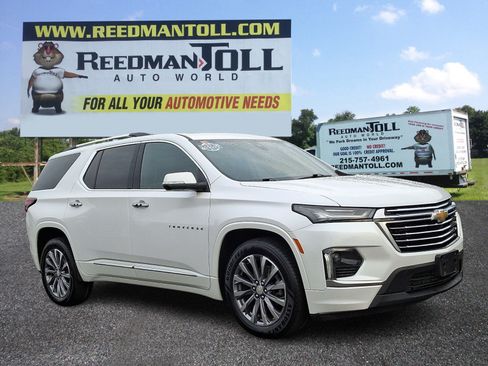 Used 2023 Chevrolet Traverse Premier AWD/4WD image 1