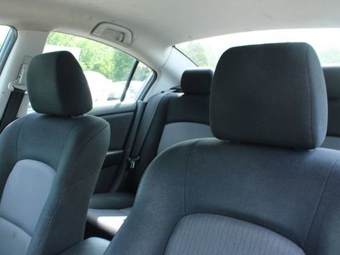 Used 2007 MAZDA MAZDA3 i Sport FWD image 13