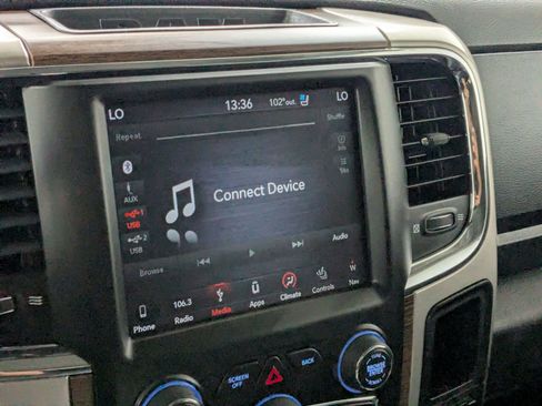 Used 2018 RAM 2500 Laramie AWD/4WD image 18