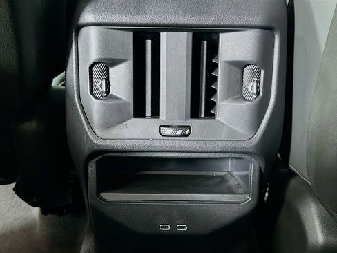 Used 2025 BMW X3 xDrive30i w/ Premium Package image 24