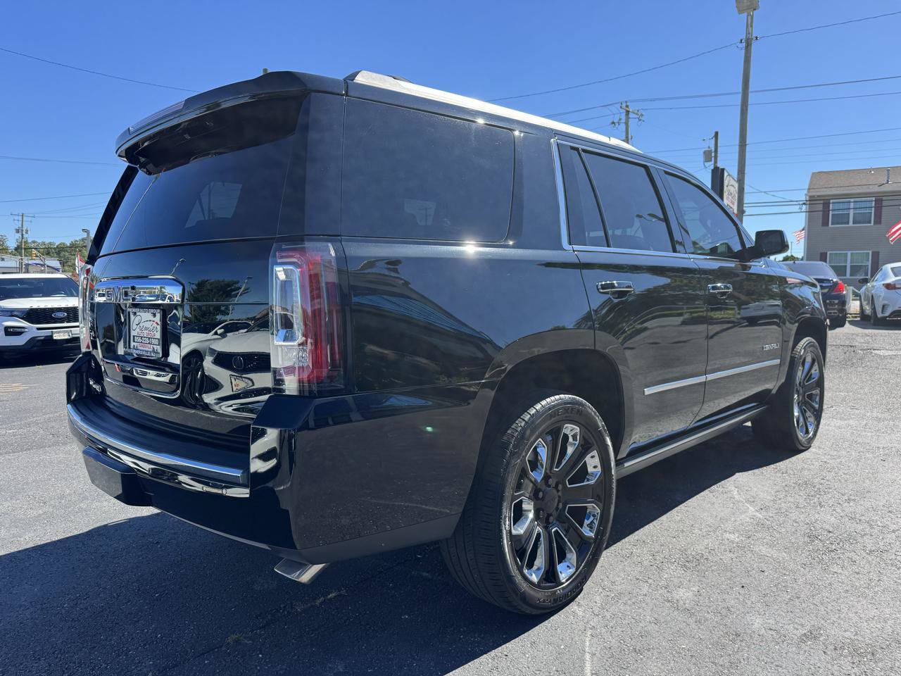 Used 2019 GMC Yukon Denali w/ Denali Ultimate Package AWD/4WD image 5