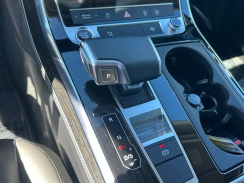 Used 2025 Audi Q7 3.0T Premium Plus image 14