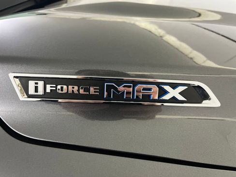 Used 2023 Toyota Sequoia Limited image 54