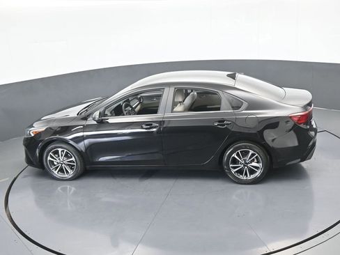 Used 2022 Kia Forte LXS w/ LXS Technology Package image 43