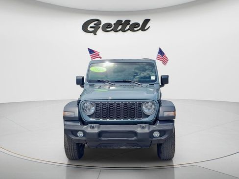 Used 2025 Jeep Wrangler Unlimited Sport AWD/4WD image 8