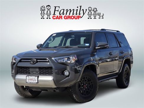 Used 2024 Toyota 4Runner TRD Off-Road Premium image 1