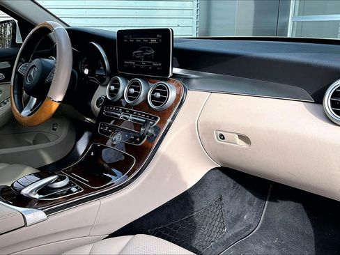 Used 2016 Mercedes-Benz C 300 4MATIC Sedan image 15