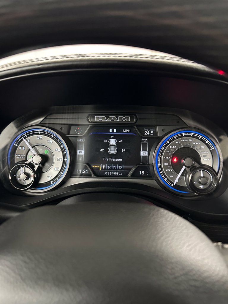 Used 2022 RAM 1500 Limited w/ Body-Colour Bumper Group AWD/4WD image 19