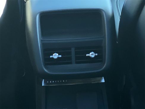 Certified 2026 Cadillac Lyriq Premium Luxury image 38