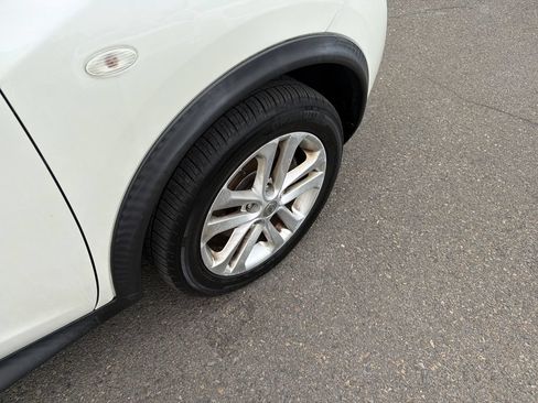 Used 2013 Nissan Juke SL AWD/4WD image 33