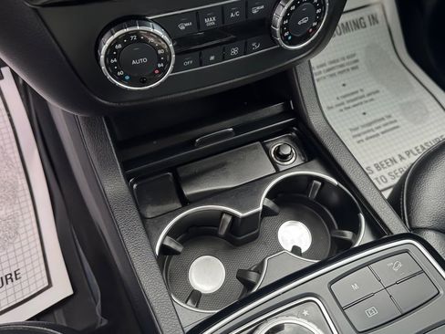 Used 2018 Mercedes-Benz GLE 350 4MATIC image 31