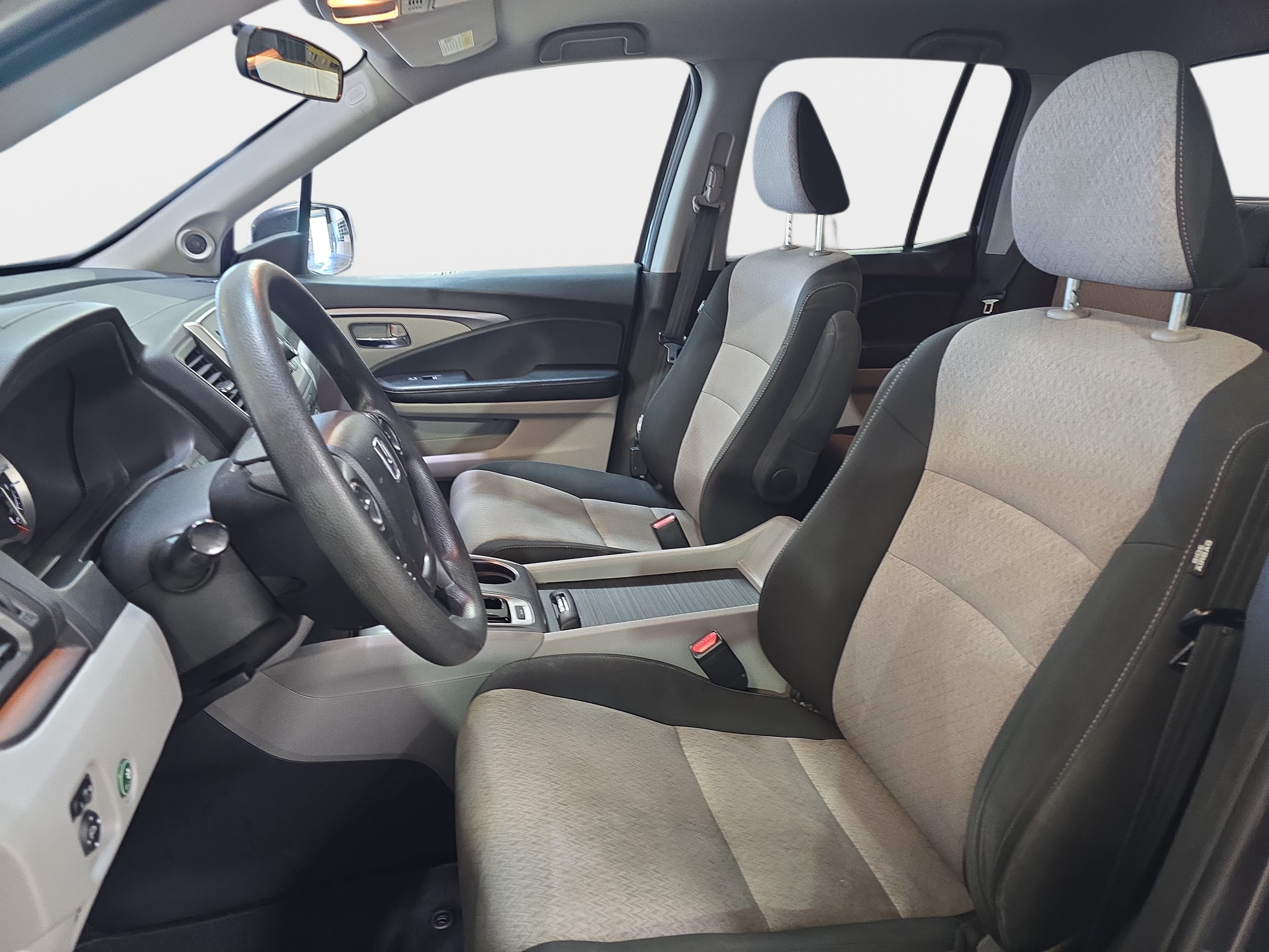 Used 2019 Honda Ridgeline RT image 12
