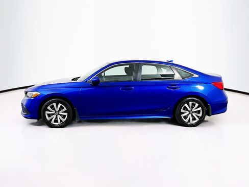 Used 2022 Honda Civic LX image 4