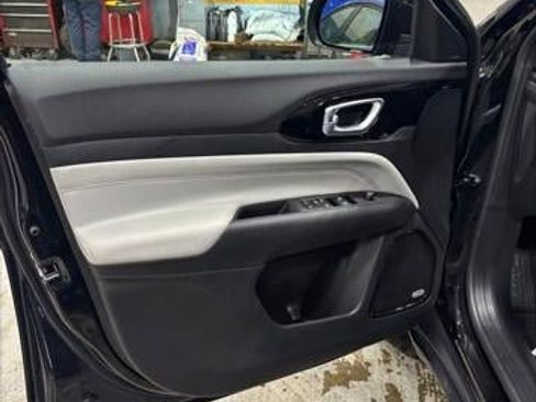 New 2026 Jeep Compass Limited w/ Sun, Sound & Navigation Group image 35