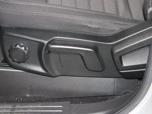 Used 2019 Ford Ranger XLT w/ Equipment Group 301A Mid RWD image 18