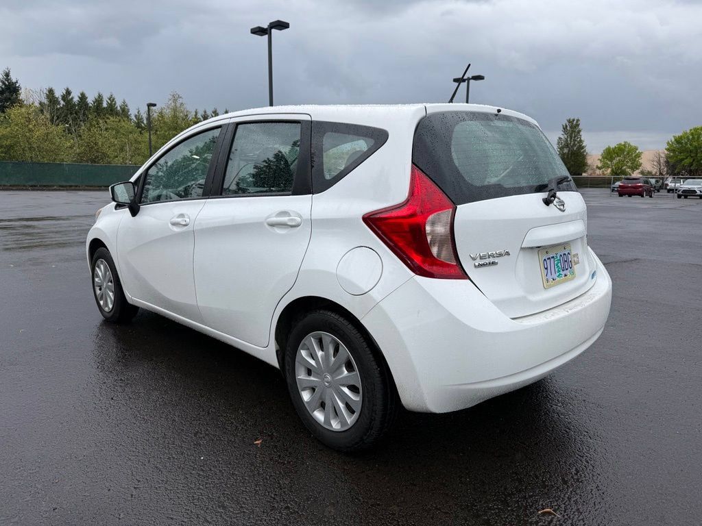 Used 2016 Nissan Versa Note SV FWD image 5