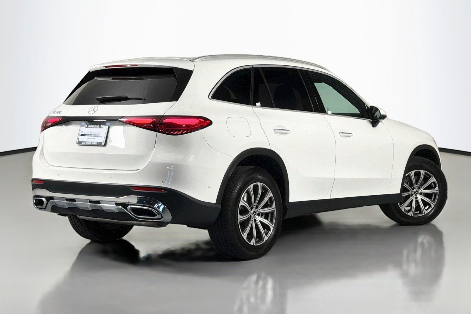 Certified 2025 Mercedes-Benz GLC 300 image 12